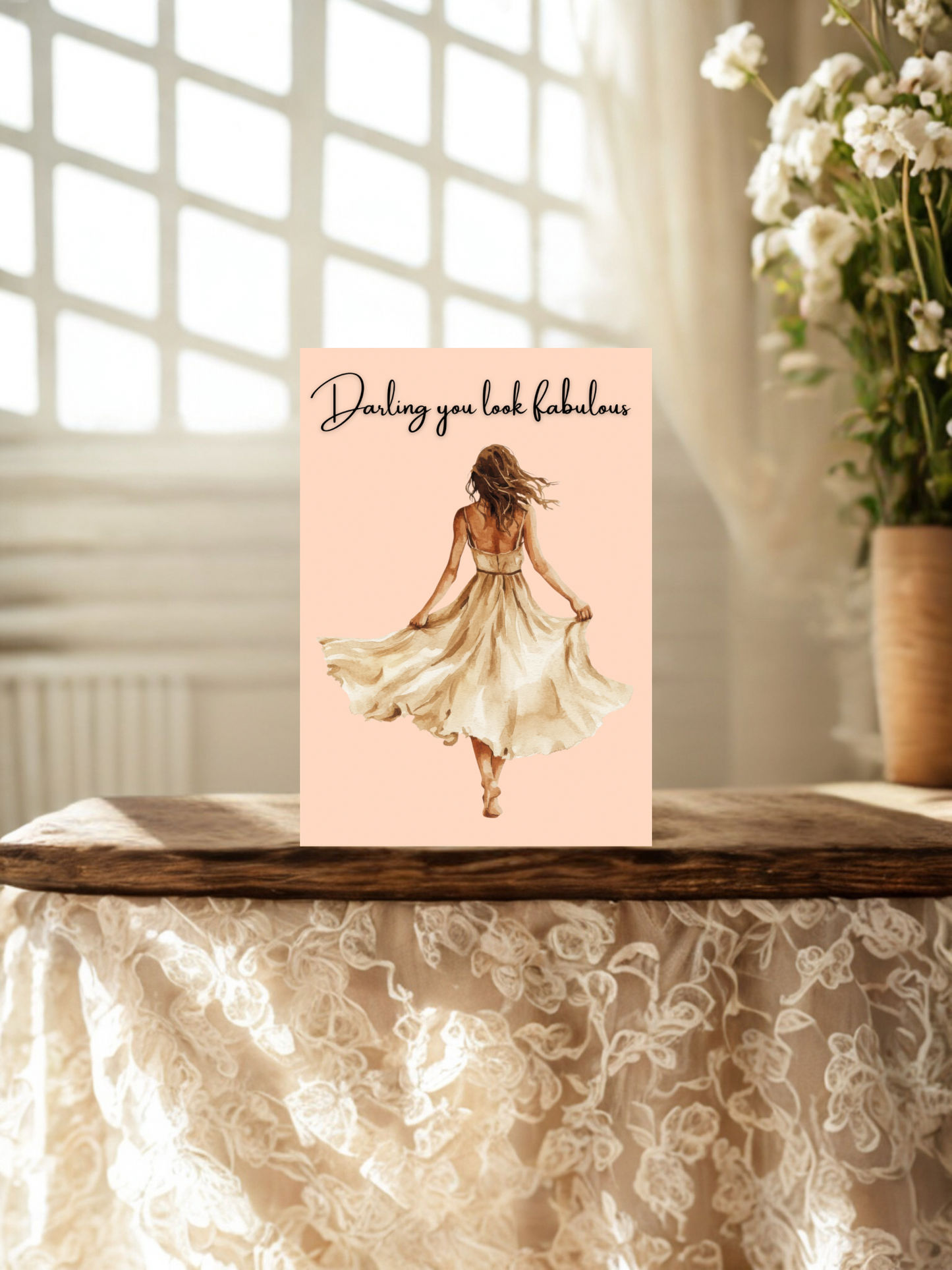 Print with a lady and the text Darling you look fabulous