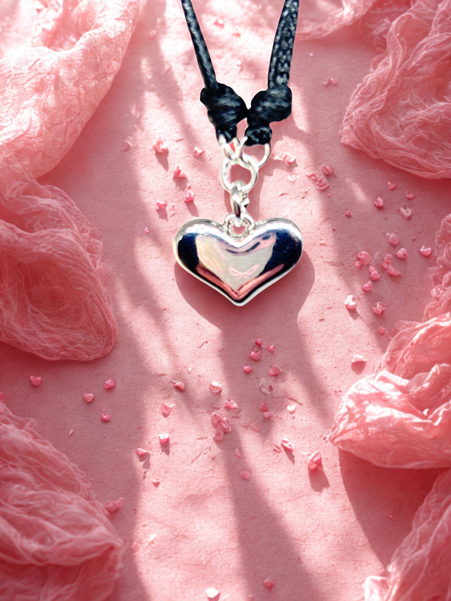 Heart of Gentle Love Bracelet – Gold or Silver Finish