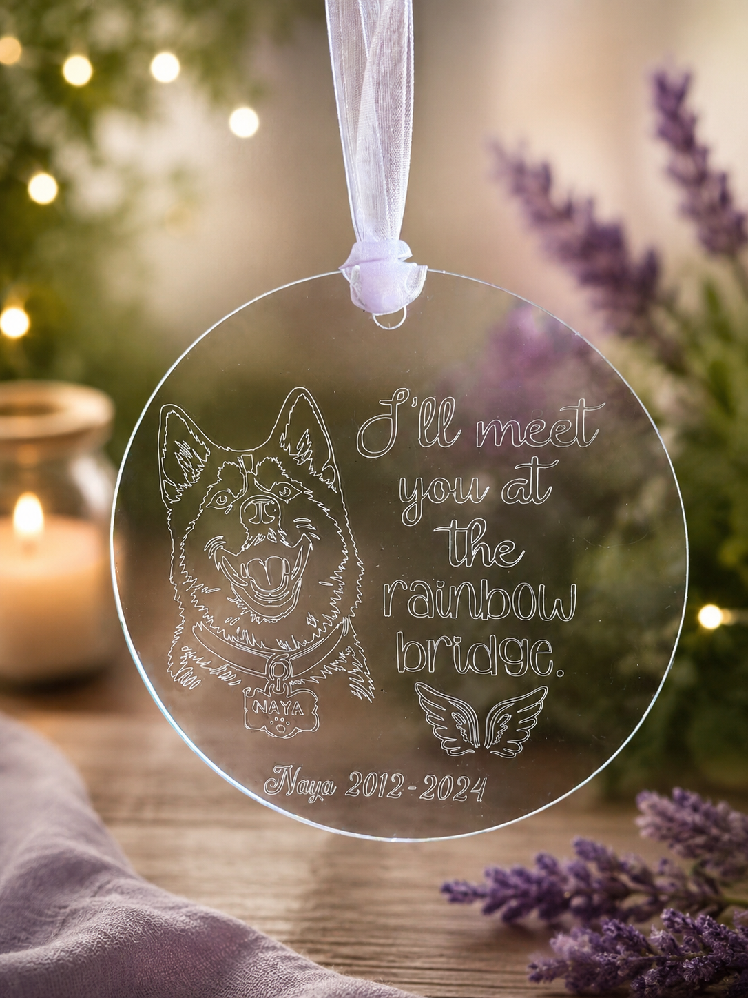 Acrylic decoration with the engraved words, I’ll meet you at rainbow bridge with a dog, name and dates 